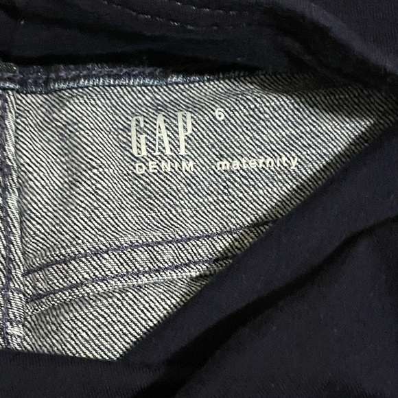 Gap Maternity Jean Shorts - Picture 2 of 4